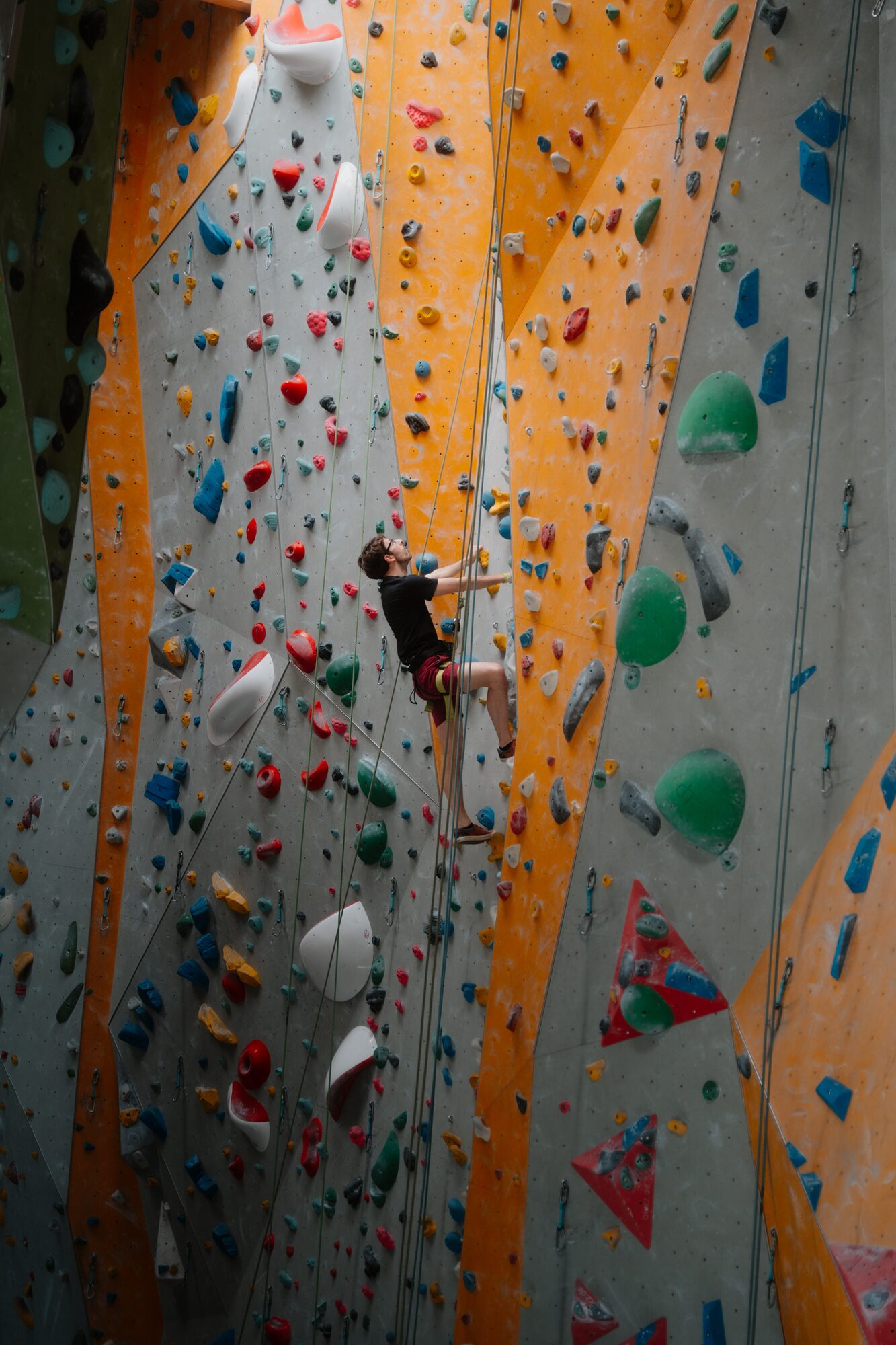 Tirol grüßt Berlin: Kletterwand